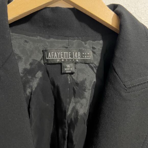 Lafayette 148 Petite Blazer Sz 14 Black Jacket Office Wool Fitted 2 Buttons - Picture 2 of 7